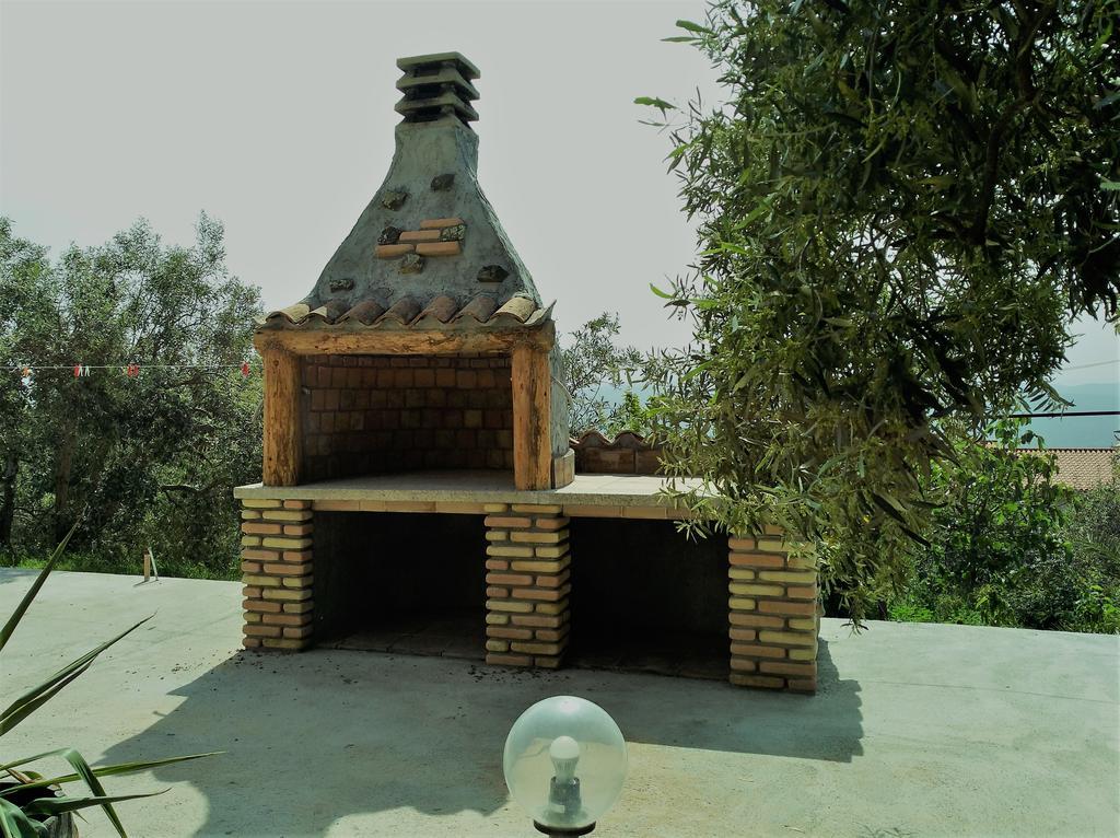 Serranello Azienda Agricola Daire Bono  Dış mekan fotoğraf